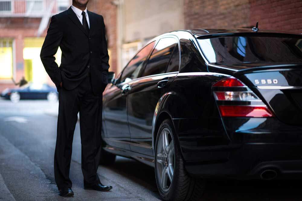 Luxury car rental at Cape Town Airport